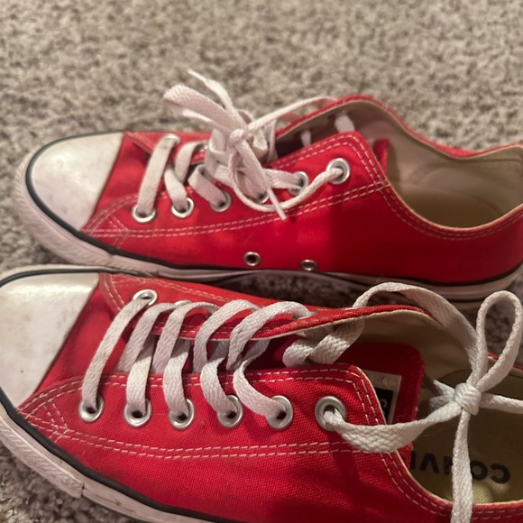 Women’s Red Converse - Picture 6 of 12
